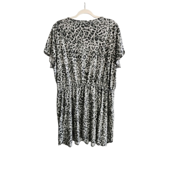Old Navy Black and Gray Leopard Patterned Tee Dress For Women Size XXL Elastic - Picture 4 of 10